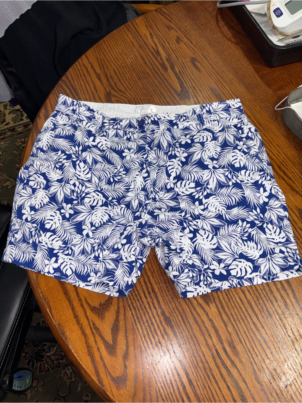 Stella Parker collection size 12 vibrant blue & white Bermuda shorts size 12 EUC